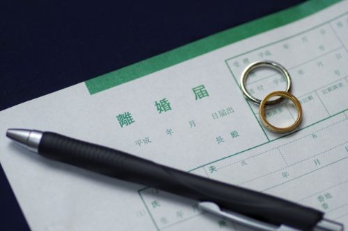 夫婦共有名義の住宅ローンを抱えたままの離婚は売却がおすすめです！